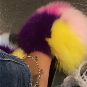 Meet your Posher, Crystal